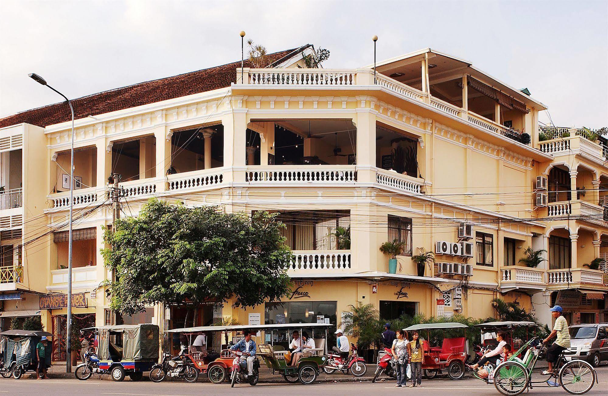 Fcc Phnom Penh Boutique Hotel Exterior foto